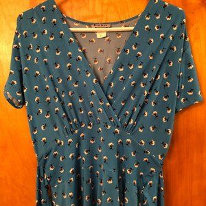 Karina Dresses Margaret in Poolside